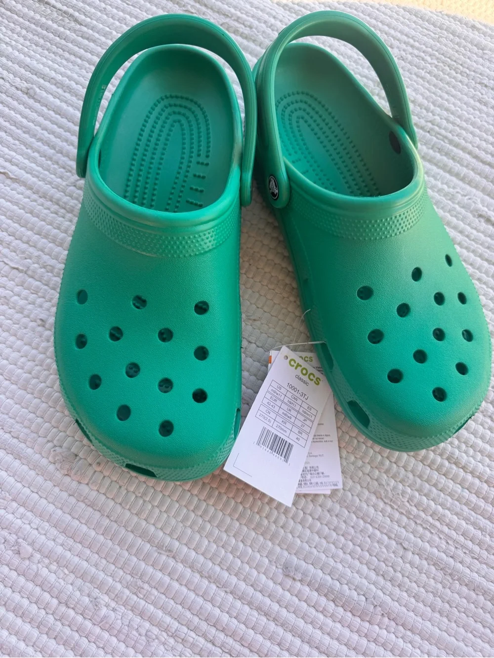 NWT Crocs Classic Clogs Deep Green Unisex M9/W11